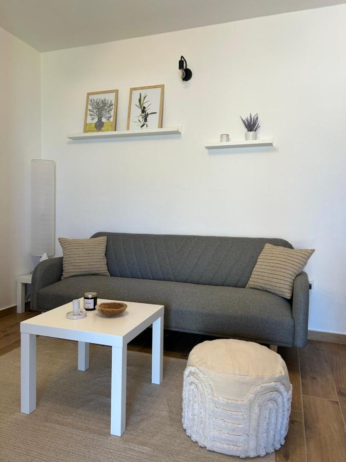 Zio Nino Apartment Sutomiscica Exterior photo